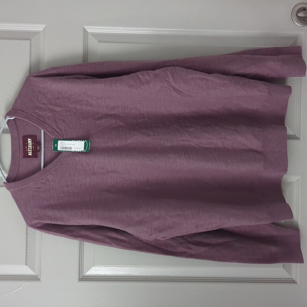 Alesbury Riverside V-Neck Sweater- XL